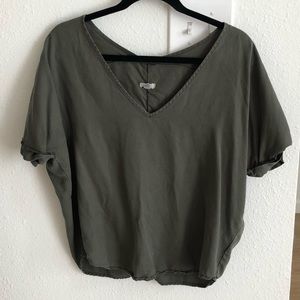 UO v neck top